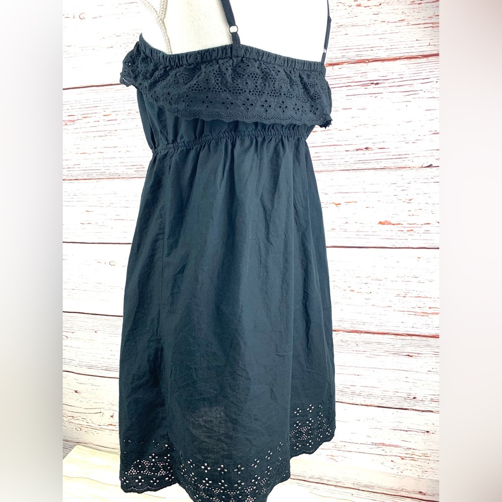 Old Navy Black Eyelet Spaghetti Strap Dress Size M - Picture 8 of 9